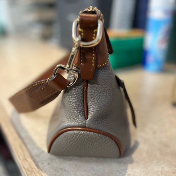 Dooney & Bourke Pebble Grain Small Hobo Taupe. EUC - Picture 3 of 11